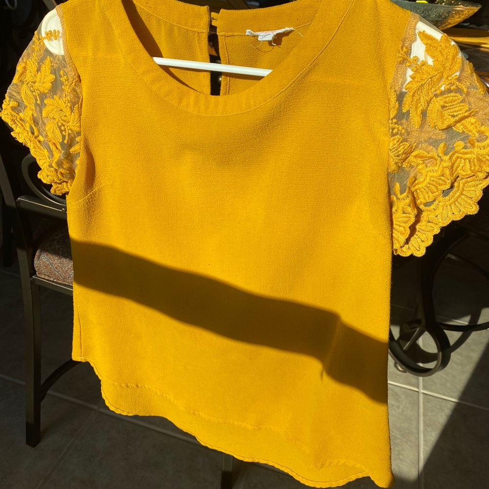 A’Gaci Lace Embroidered Shirt